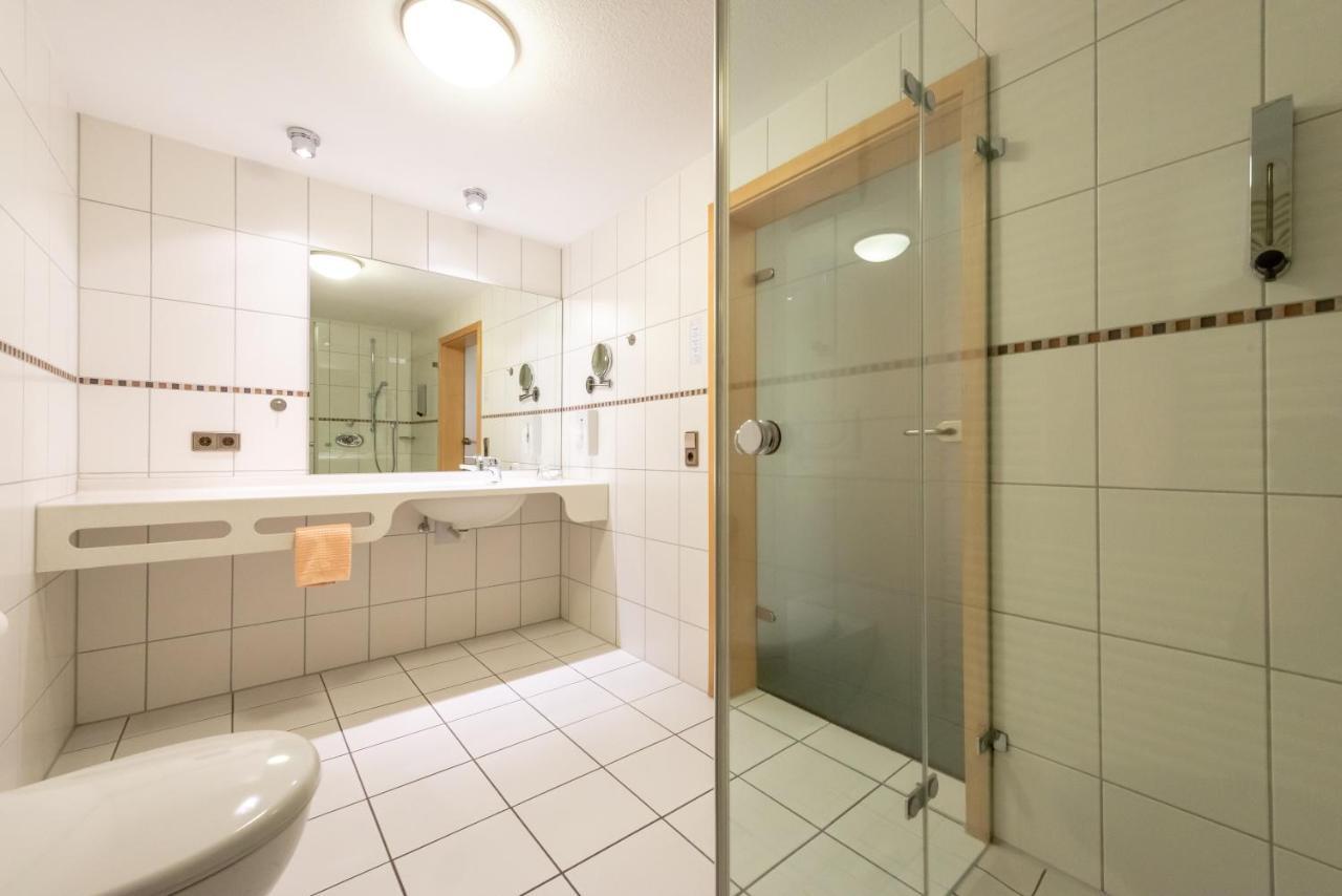 ניידרסטוטזינגן Gasthaus Hotel Zum Mohren מראה חיצוני תמונה