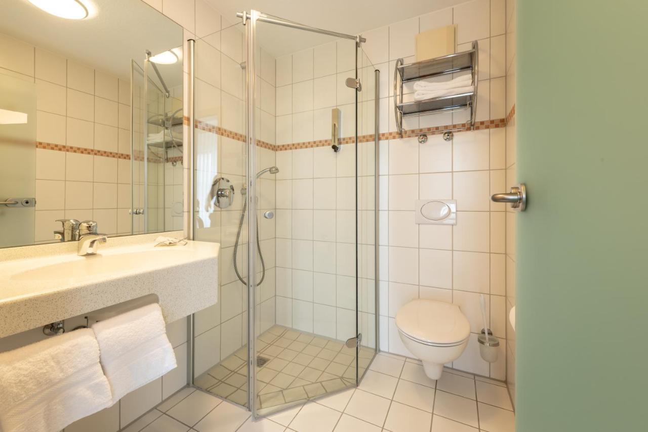 ניידרסטוטזינגן Gasthaus Hotel Zum Mohren מראה חיצוני תמונה